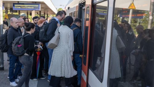 Bahnverkehr: Nach Bahnchaos: Kommt ein Schienengipfel?