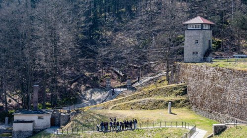 Geschichte: KZ Flossenbürg - Zwangsarbeit für Prachtbauten bis zum Tod