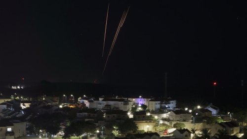 Israel-Gaza-Krieg aktuell: Raketenalarm in Tel Aviv nach Angriff durch Hamas