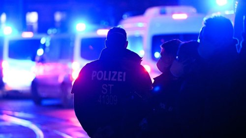 Bremerhaven: Schüsse in Gymnasium: Schulbeschäftigte wird verletzt