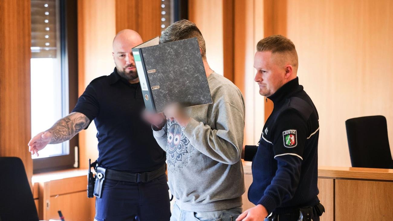 Prozesse: Prozess gegen Krankenpfleger - Kolleginnen äußerten Verdacht