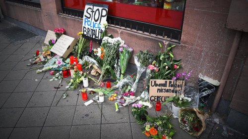 Mannheim: Zwei Polizisten nach tödlichem Einsatz angeklagt