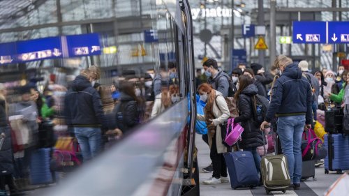 ÖPNV: Landkreistag kritisiert Zeitpunkt der Einführung des 49-Euro-Tickets