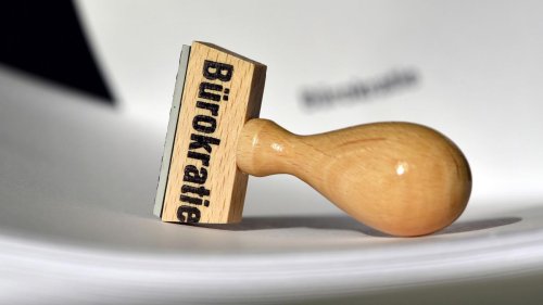 Bürokratieabbau: Bühl: Erstes Gesetz zum Bürokratieabbau noch in diesem Jahr