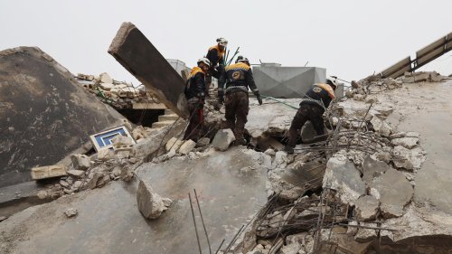 Türkei und Syrien: Mehr als 1.300 Tote bei Erdbeben in türkisch-syrischer Grenzregion