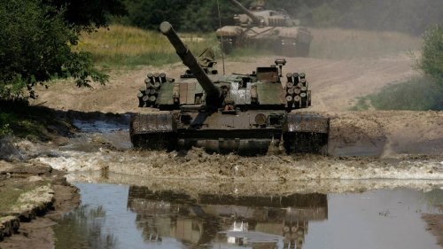 Ukraine-Überblick: Polen erweitert Panzer-Zusage, Ukraine exportiert weniger Getreide