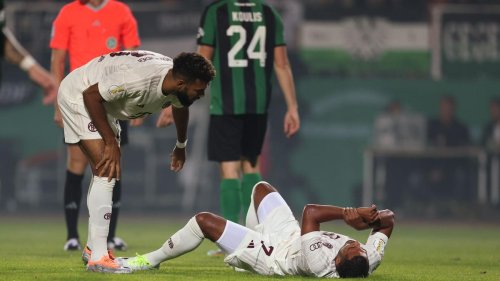 Fußball: Bayerns Gnabry fällt wochenlang aus: Unterarm gebrochen
