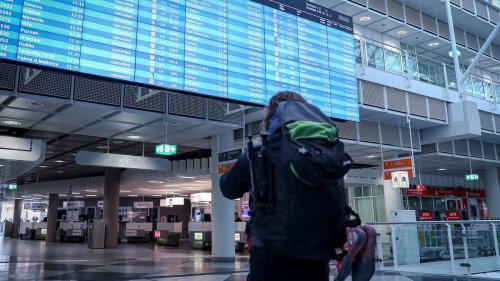Streik : Warnstreik in München und Technikprobleme beeinträchtigen Luftverkehr