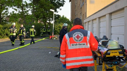 Groß-Gerau: Mehrfamilienhaus in Brand: Elf Verletzte