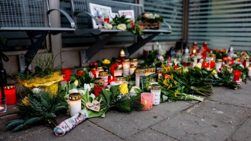 Ermittlungen laufen: Drei Verletzte nach Messerangriff in Zug noch in Klinik