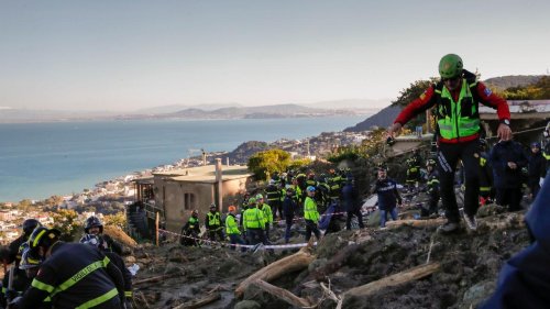 Katastrophe: Feuerwehr findet letztes Erdrutsch-Opfer auf Ischia