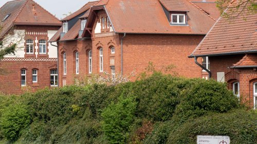 Greifswald und Rostock: Passanten verletzt: Schuldfähigkeit des Täters wird geprüft