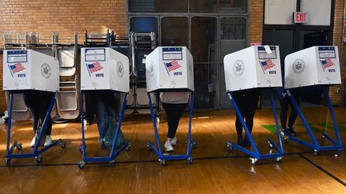 USA: Donald Trump ordnet strengere Regeln für Wahlen an