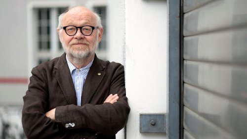 Regisseur: Regisseur Jürgen Flimm tot: Trauerbeflaggung in Salzburg