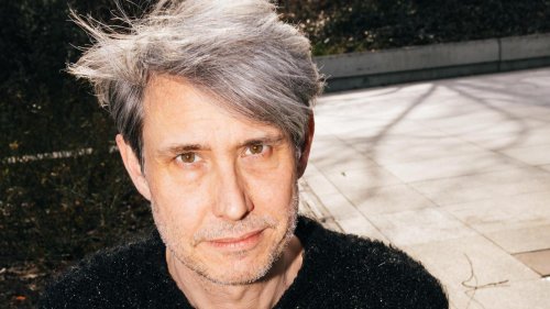 Dirk von Lotzow, 54, Sänger und Texter: Rausgehen und sich zudröhnen