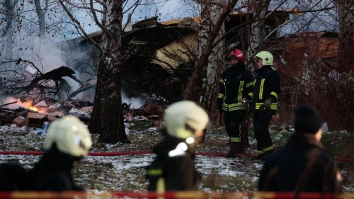 Flugzeugabsturz: Deutsche Behörden untersuchen Absturz von DHL-Flugzeug in Litauen