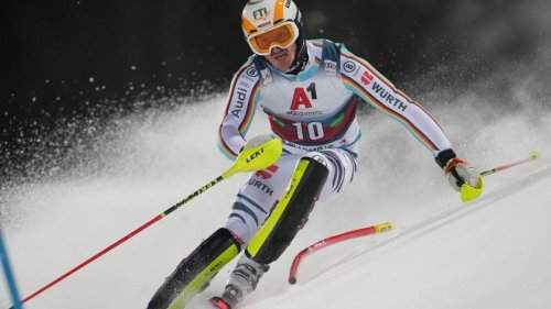Ski alpin: Ski-Ass Straßer gewinnt Nachtslalom in Schladming