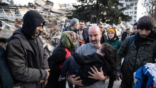 Hilfe für Erdbebenopfer: "Die Kinder schreien nachts: 'Wieder ein Erdbeben!'"