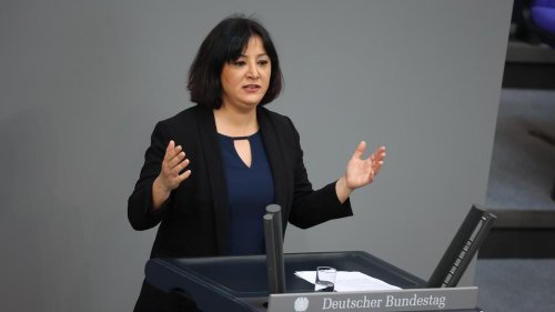 Gökay Akbulut: Ermittlungen gegen Linken-Abgeordnete nach Vorfall im Zug eingeleitet