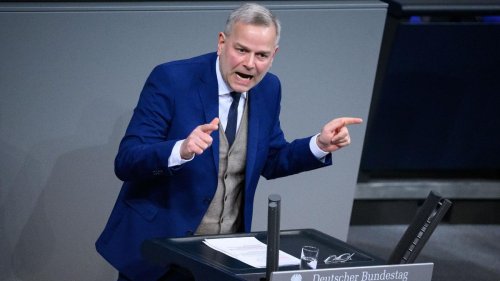 Schwerin: AfD-Kandidat für Bürgermeisteramt stellt Programm vor