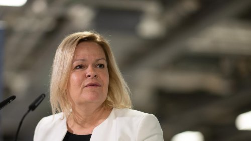 Landtag: Doppelrolle für Faeser: Innenministerin tritt für SPD an
