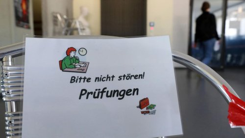 Schule: Abiturprüfungen beginnen in MV