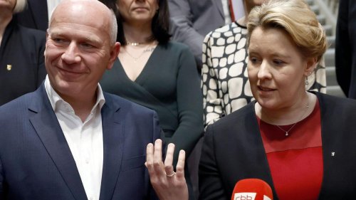 Parteien: CDU und SPD: Liegen bei Koalitionsverhandlungen gut im Plan