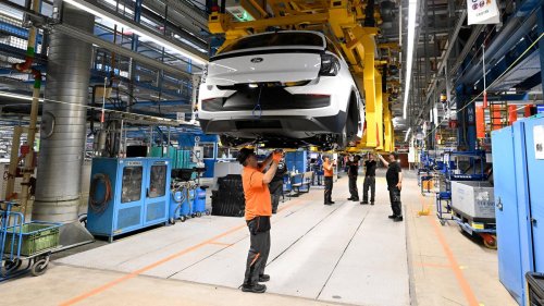 Autoindustrie : Arbeiter der Kölner Ford-Werke streiken erstmals