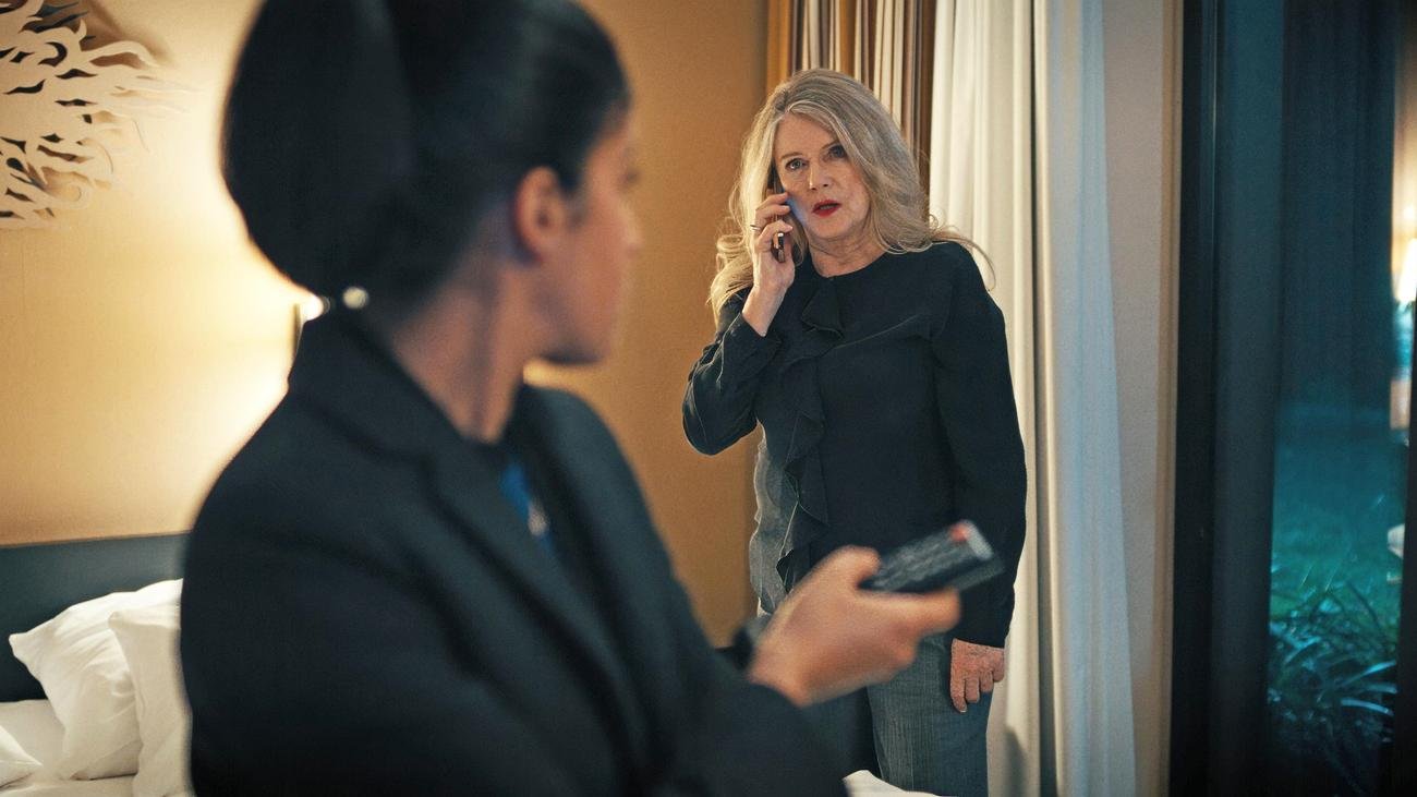"Klandestin": Endlich ein neuer Film mit Barbara Sukowa