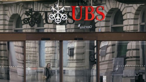 Übernahme: Von EU-Kommission genehmigt: UBS übernimmt Credit Suisse