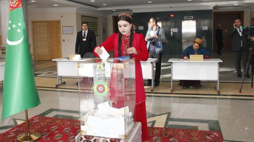 Parlamentswahl in Turkmenistan: Turkmenen wählen Parlament ohne Opposition