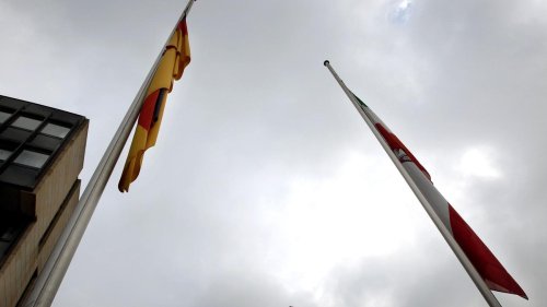 Tod von Papst Franziskus: Trauerbeflaggung am Samstag in NRW