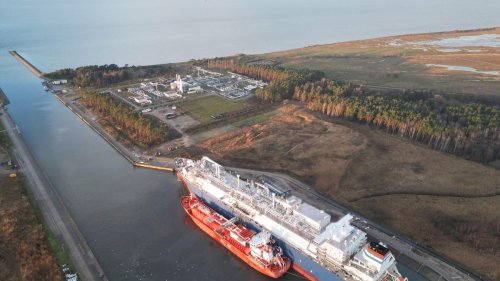 Schifffahrt: Nachschub für Lubminer LNG-Terminal da: Monatlich 2 Tanker