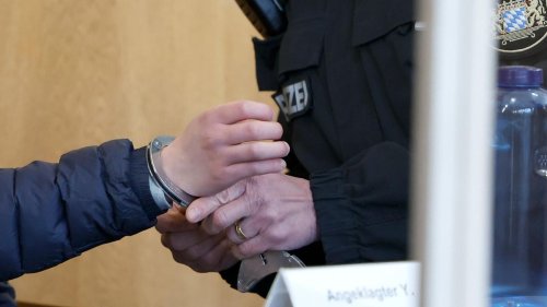 Zollfahnungsamt: Größter Kokainfund Bayerns: Mehrjährige Haftstrafen