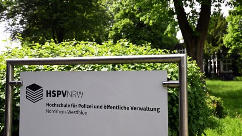 Dozentin: Polizei-Hochschule NRW hält an Rauswurf von Aslan fest