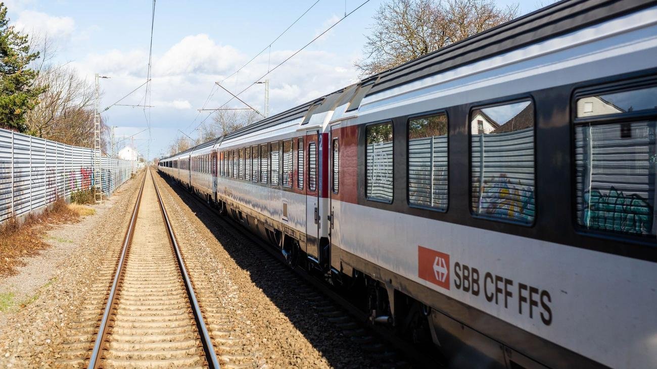 Bahnverspätungen: Wegen Verspätung: Zwei Züge aus Deutschland enden in Basel
