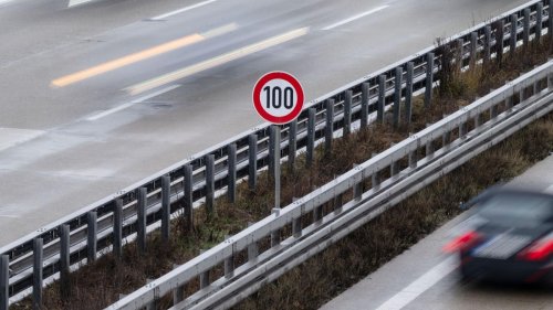 Verkehr: Berlin: 18-jähriger Fahranfänger mit Tempo 280 auf Autobahn