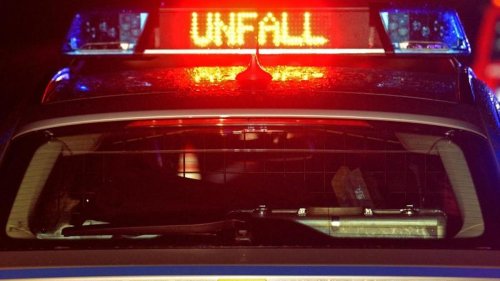 Unfälle: Kind bei Autounfall in Bad Lobenstein schwer verletzt