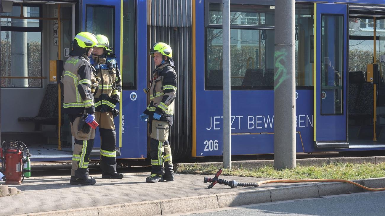 Brandanschlag: Frau in Straßenbahn in Gera angezündet