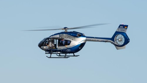 Landkreis Passau: Polizei sucht flüchtigen Schleuser mit Hubschrauber