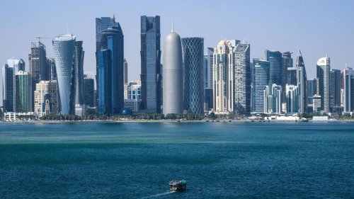 Werben um arabische Partner: Wüst-Reise in Golfregion: NRW hofft auf Wirtschaftsimpulse