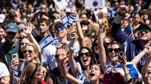 Lage im Überblick: Jubel und Tränen nach Freilassung von Hamas-Geisel