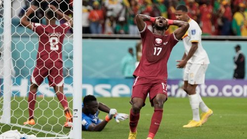Fußball-WM: WM-Träume von Katar beendet - "Haben Beschränkungen"