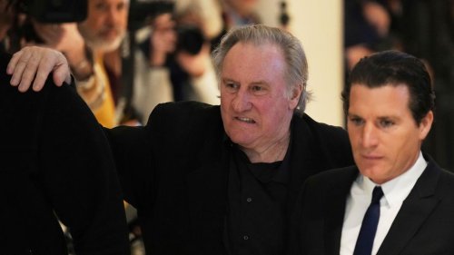 Frankreich: Depardieu gibt zu, Frau angefasst zu haben