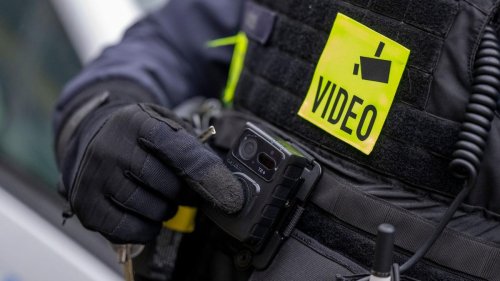 Technik: Senat ruft 300 Bodycams bei Feuerwehr und Polizei zurück