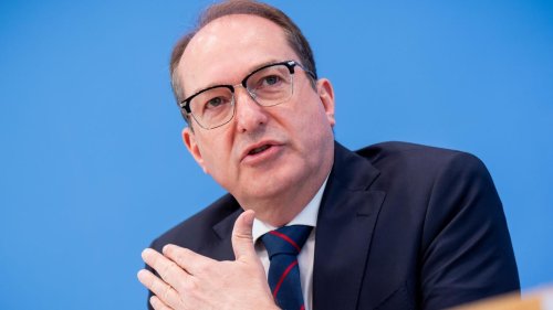 Rechtsextremismus: AfD-Gutachten reicht laut Dobrindt nicht für Verbotsverfahren
