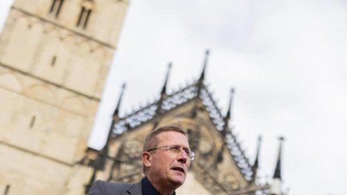 Kirche: Kirchenrechtler: Benedikt "verstrickt sich in Lügengebilde"