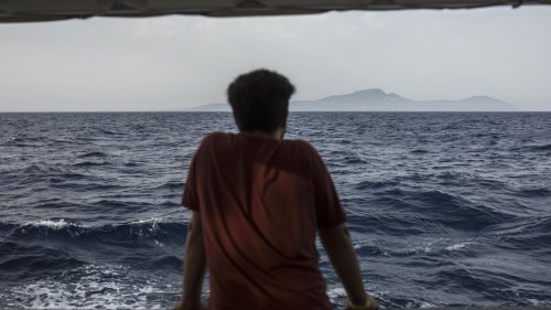 Mittelmeer: Suche nach verschollenem Schiff mit 500 Migranten ergibt keine Spur