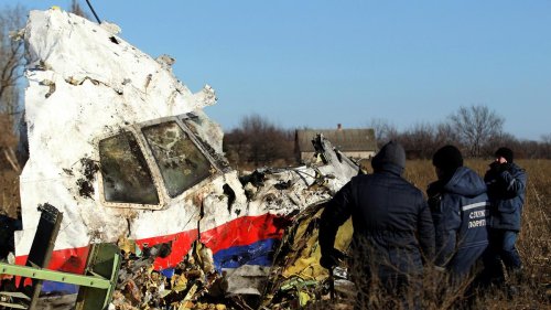 Flug MH17: Putin soll Raketenlieferung für Abschuss von Flug MH17 genehmigt haben