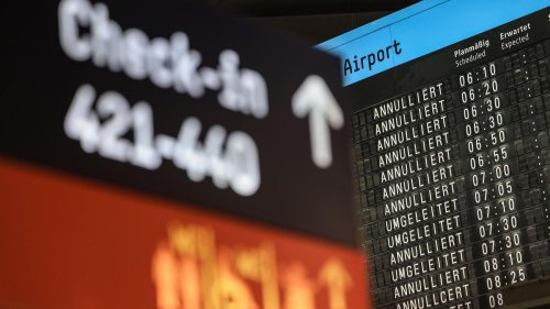 Tarife: Warnstreiks: Zehntausende Fluggäste betroffen